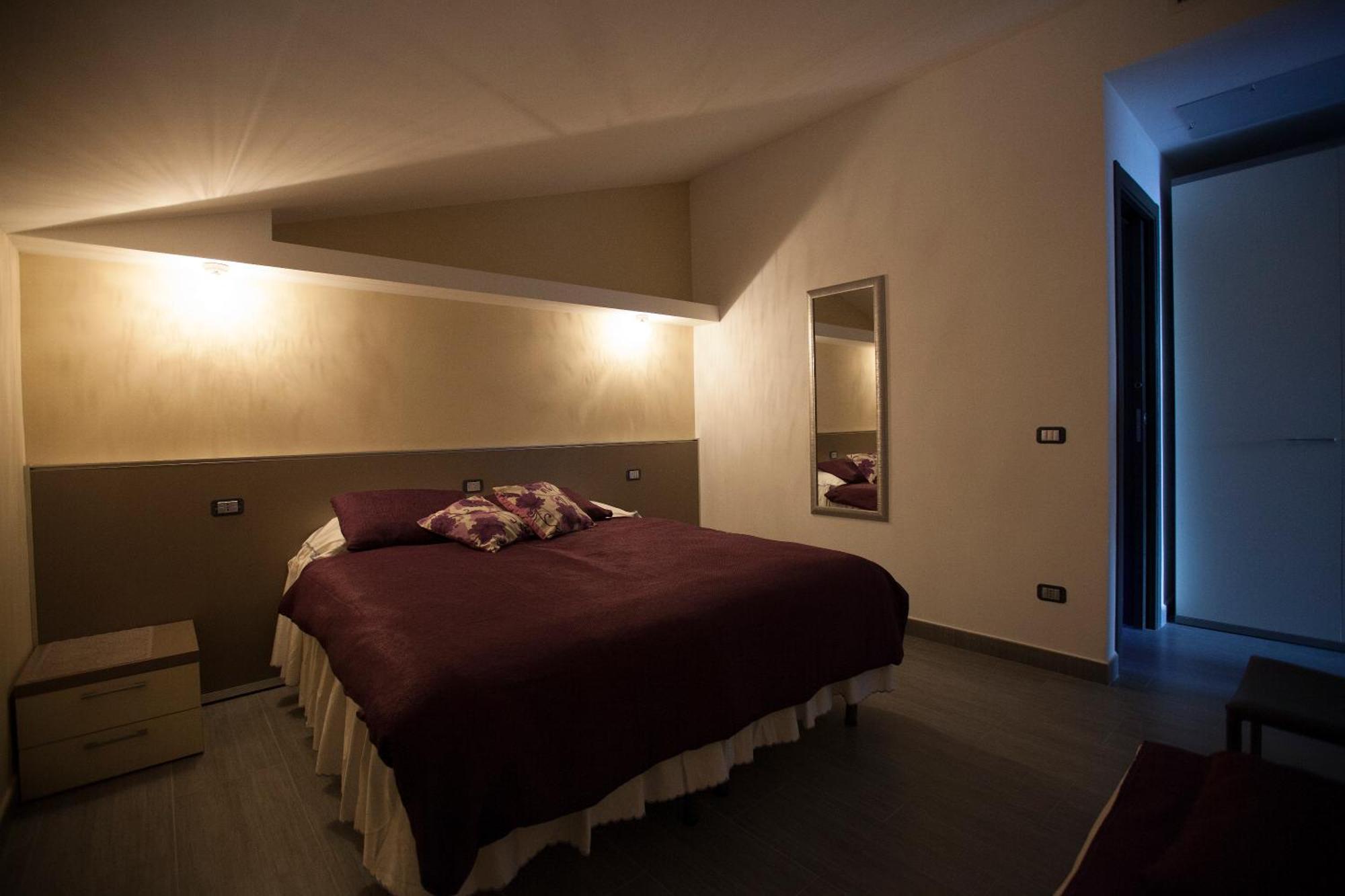 La Cartolina Del Sannio Bed and Breakfast Campolattaro Δωμάτιο φωτογραφία